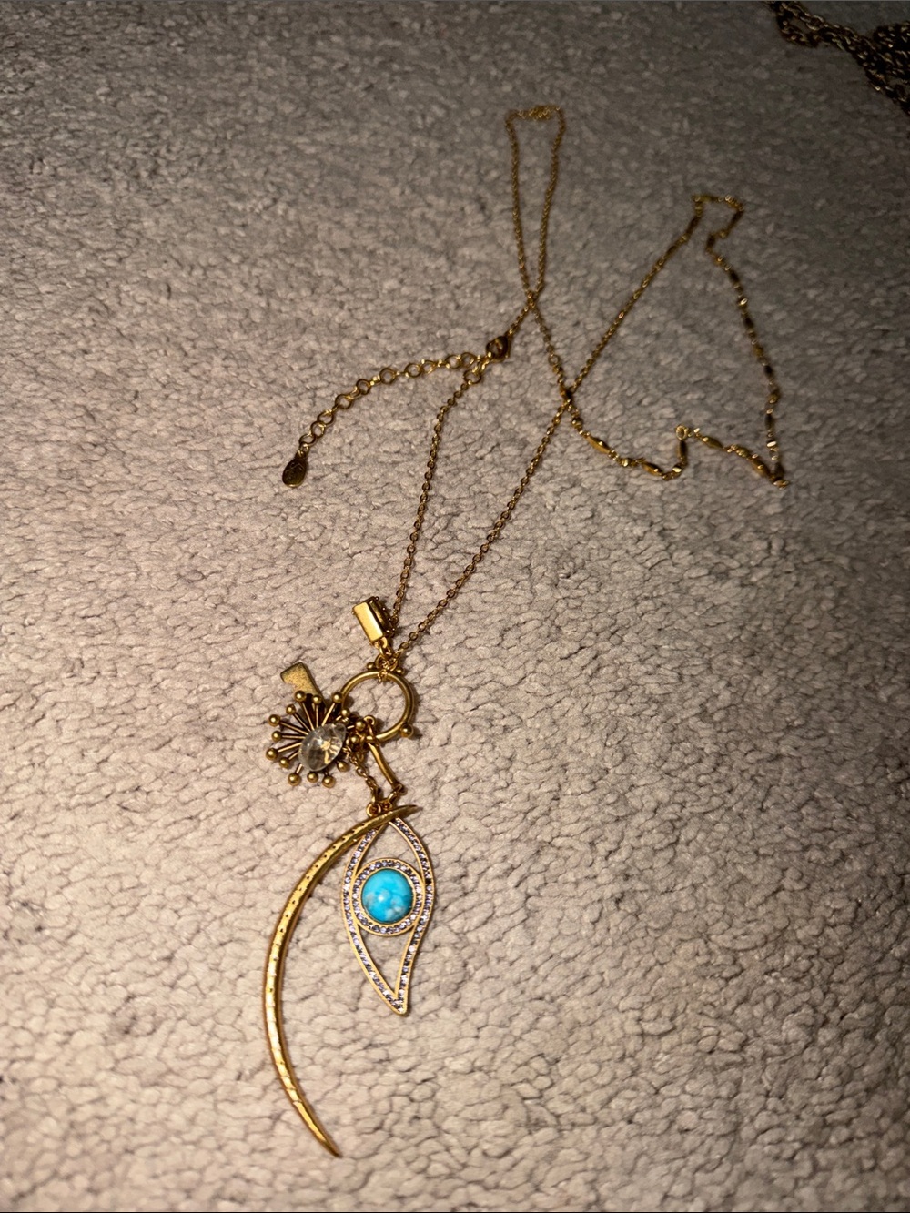 Gold-Tone Pendant Necklace with Turquoise Accent